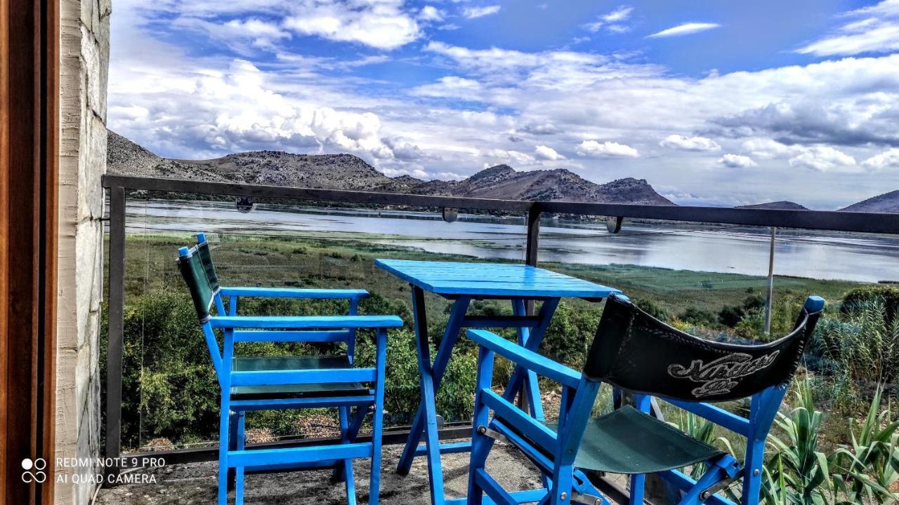 Haustor Skadar Lake Villa Podgorica Bagian luar foto